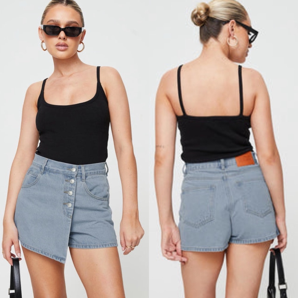 Urban Outfitters BDG Blue Denim Mini Skort • 25